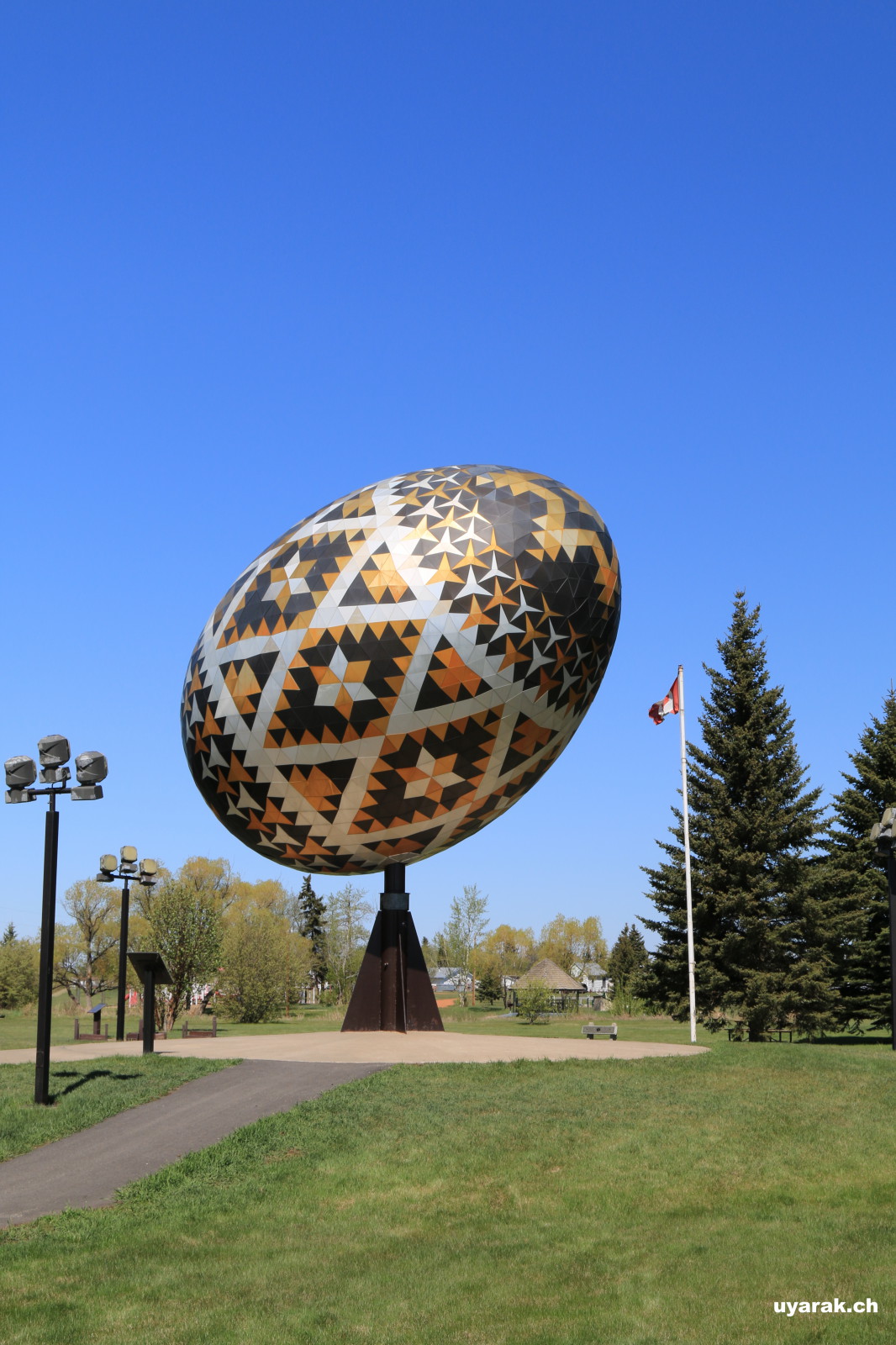 Pysanka, Vegreville, Alberta