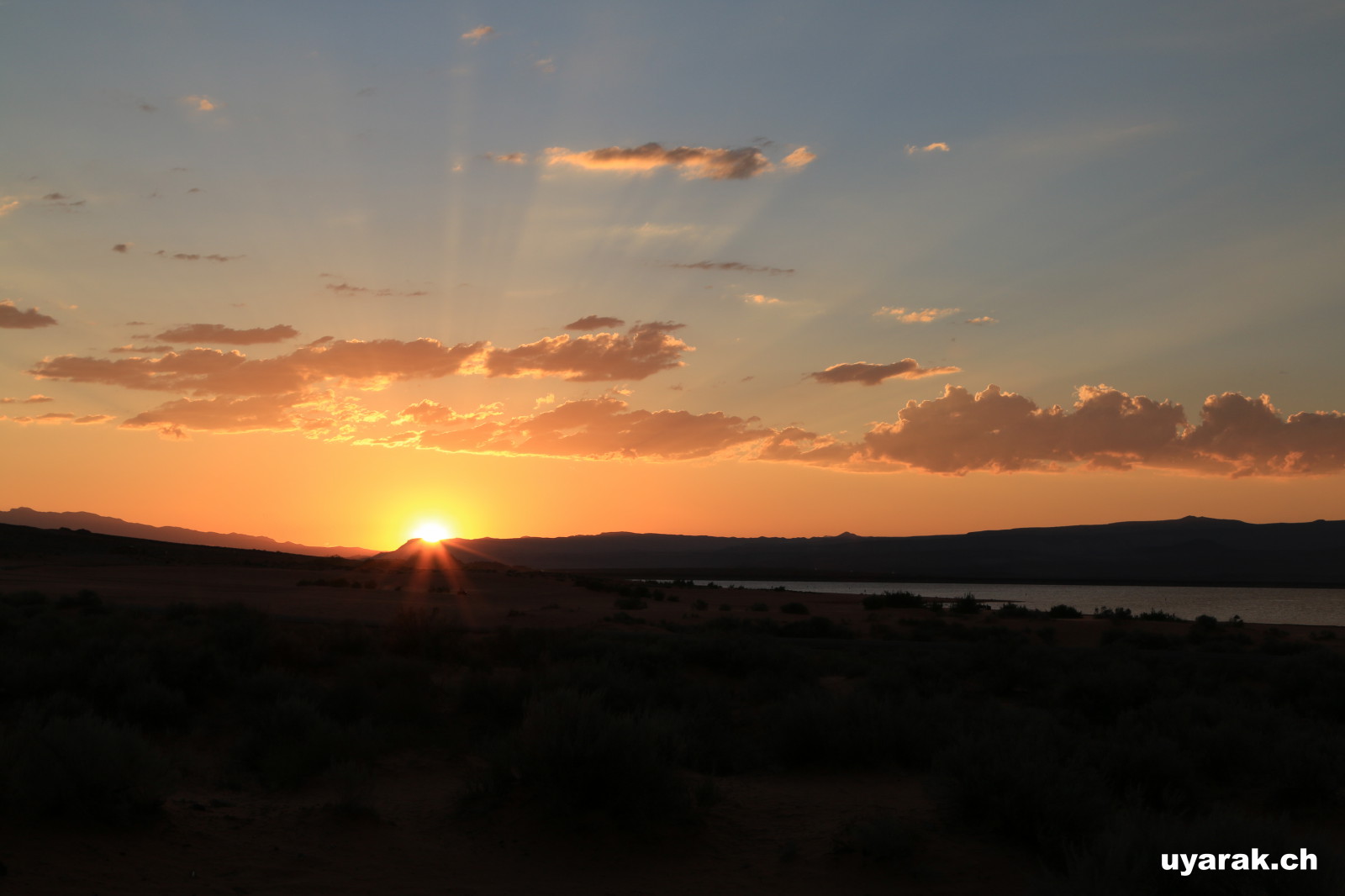 Sonnenuntergang im Sand Hollow State Park, Utah