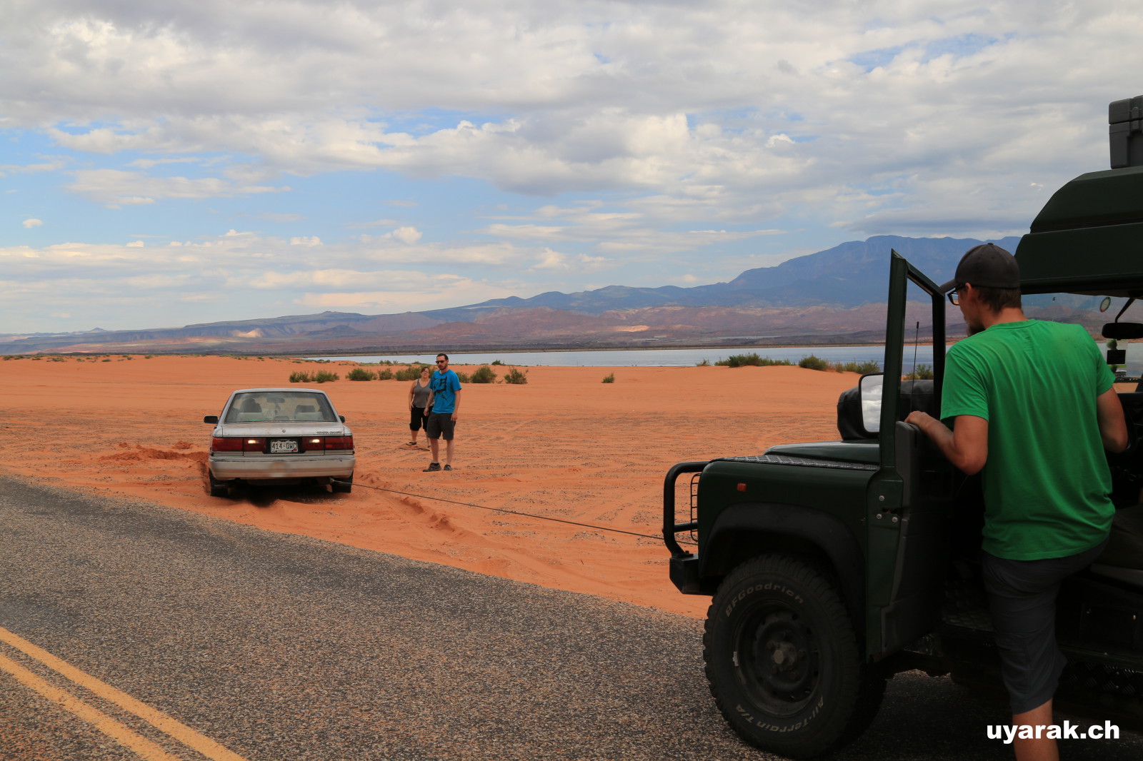 Nicht jeder Toyota ist ein 4x4, Rettungsaktion im Sand Hollow State Park, Utah