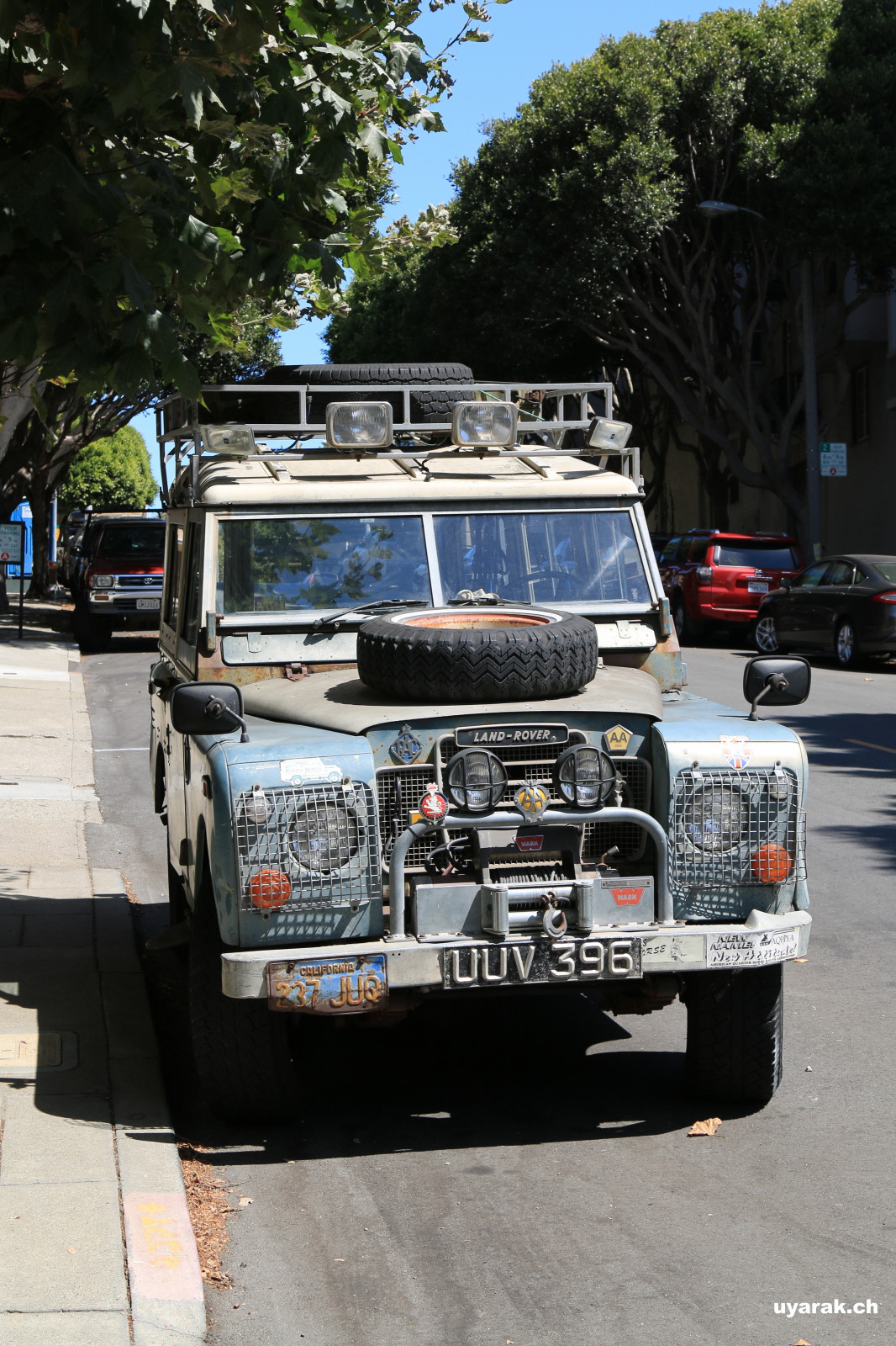 Alter Land Rover in San Francisco, California