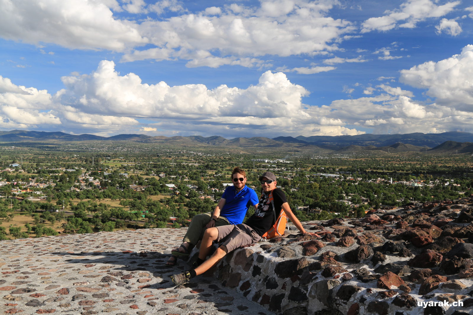 Auf der Sonnenpyramide von Teotihuacán, Mexico