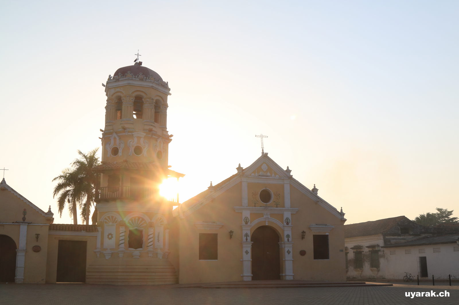 Iglesia Santa Bárbara, Mompós, Kolumbien 