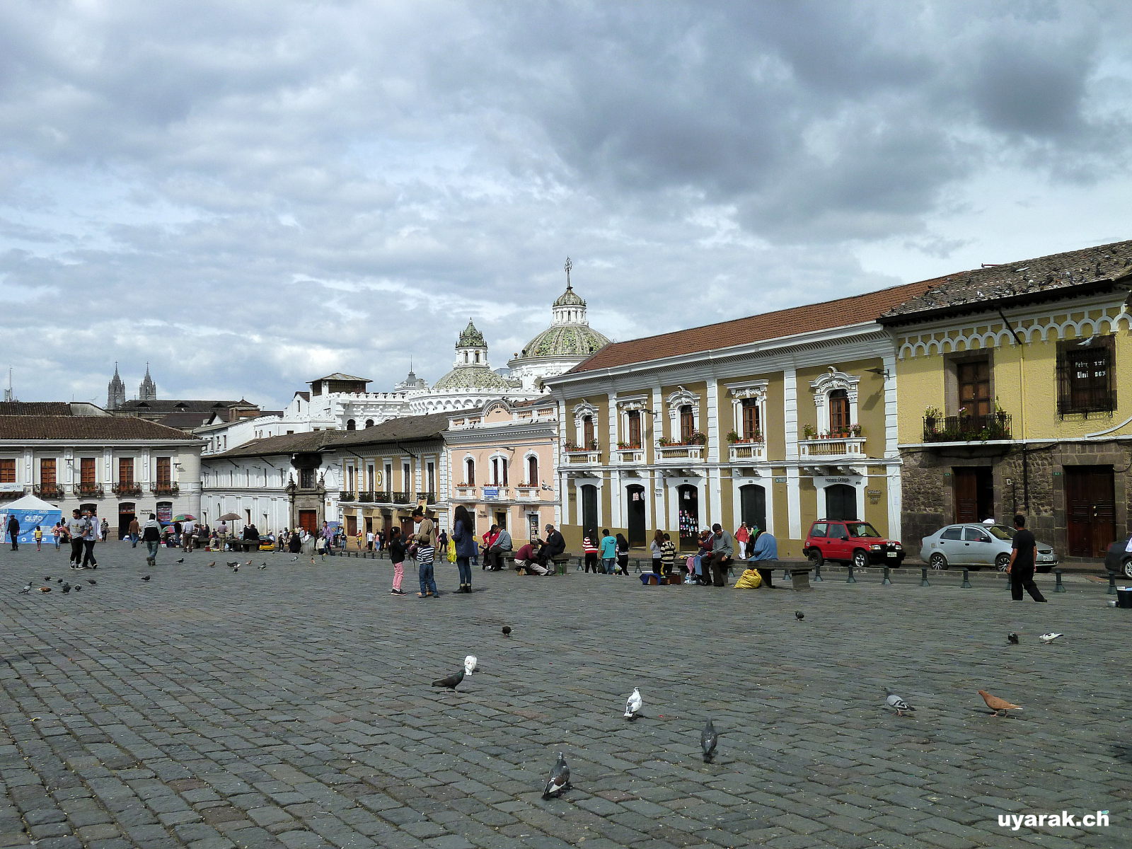 Spaziergang durch die Altstadt von Quito, Ecuador 