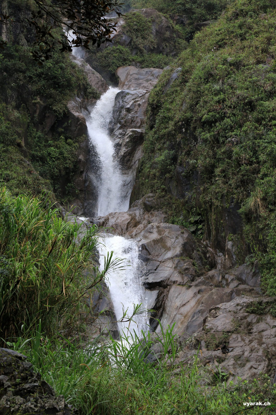 Chamanapamba Wasserfall in Baños de Agua Santa, Ecuador 