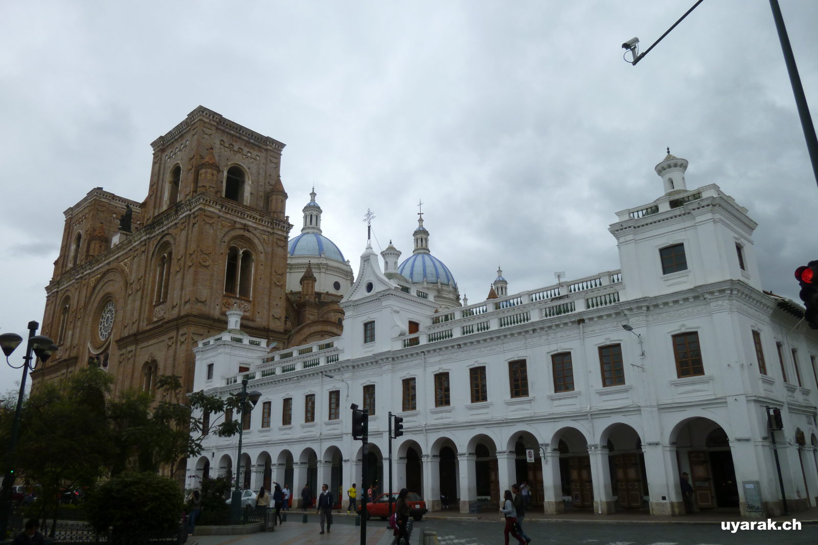Spaziergang durch die Altstadt von Cuenca, Ecuador 