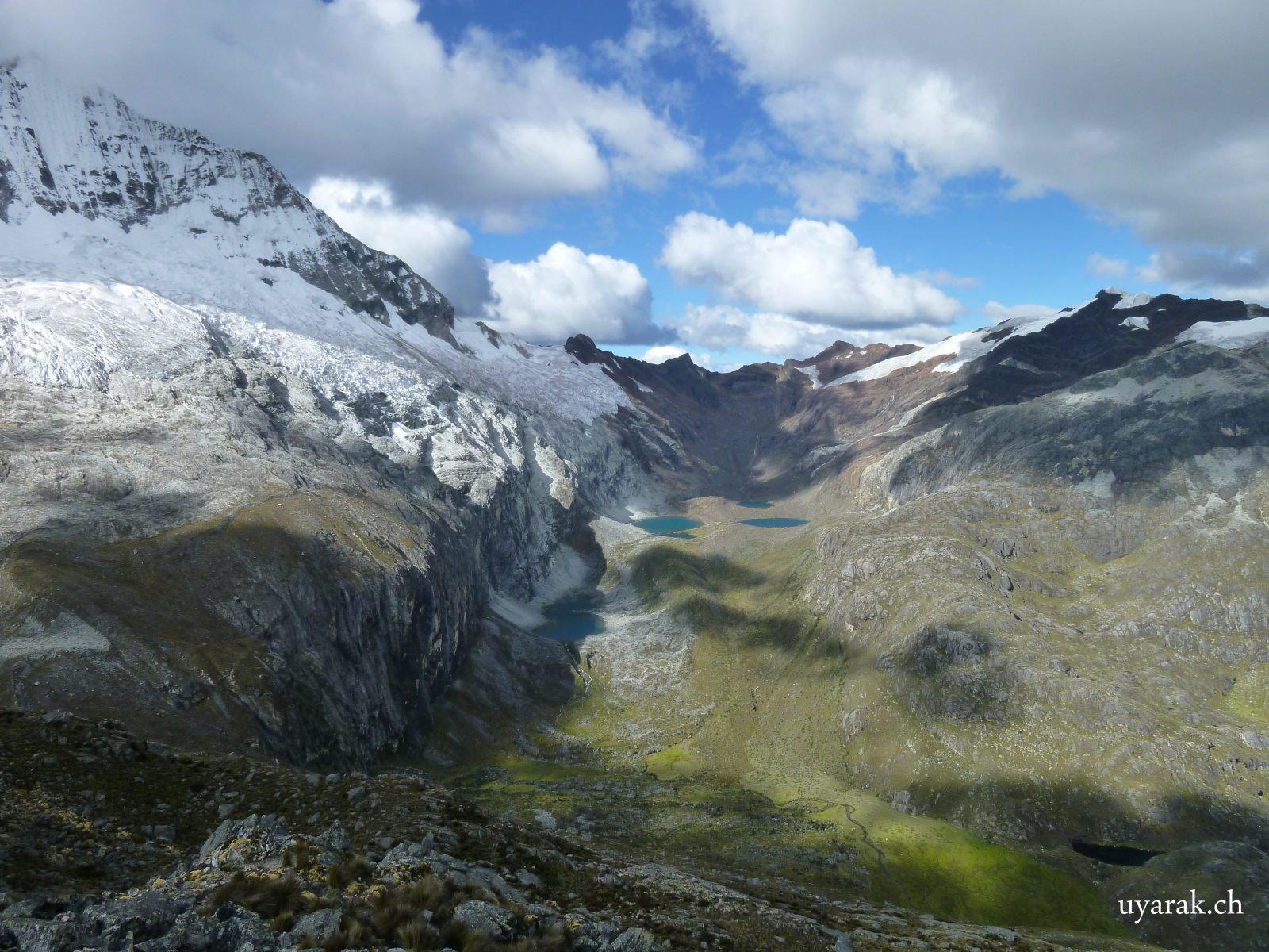Ein paar namenlose Seen westlich der bekannten Laguna 69, Peru