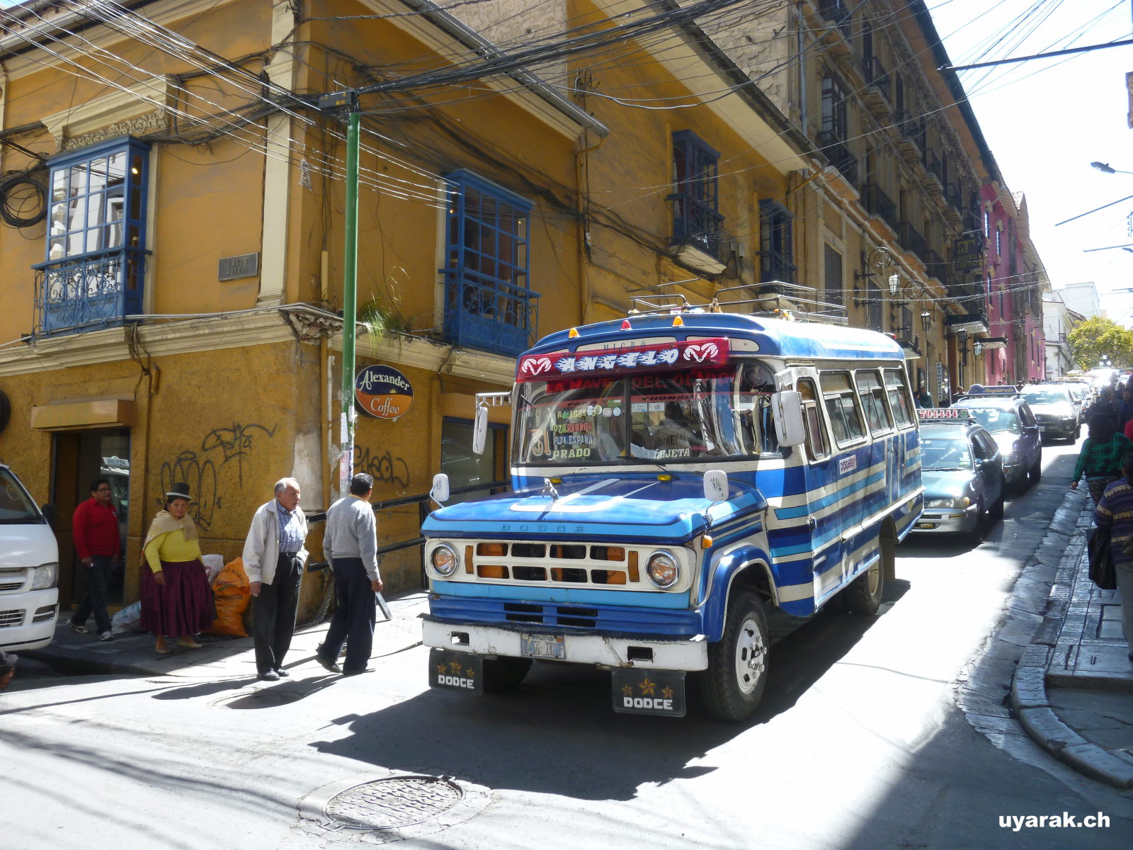 Alter Lokalbus in La Paz, Bolivien