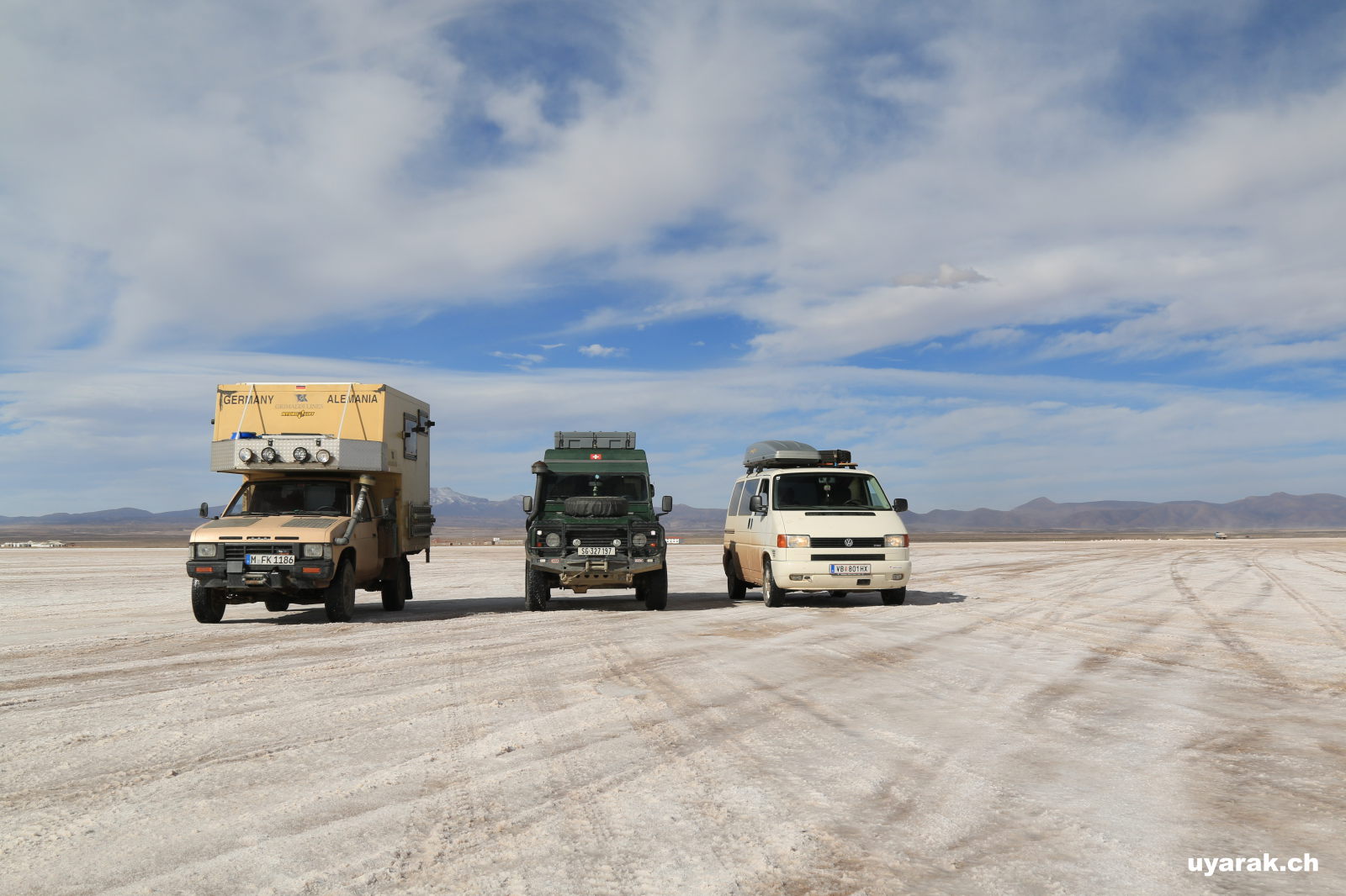 DACH auf der Salar de Uyuni, Bolivien