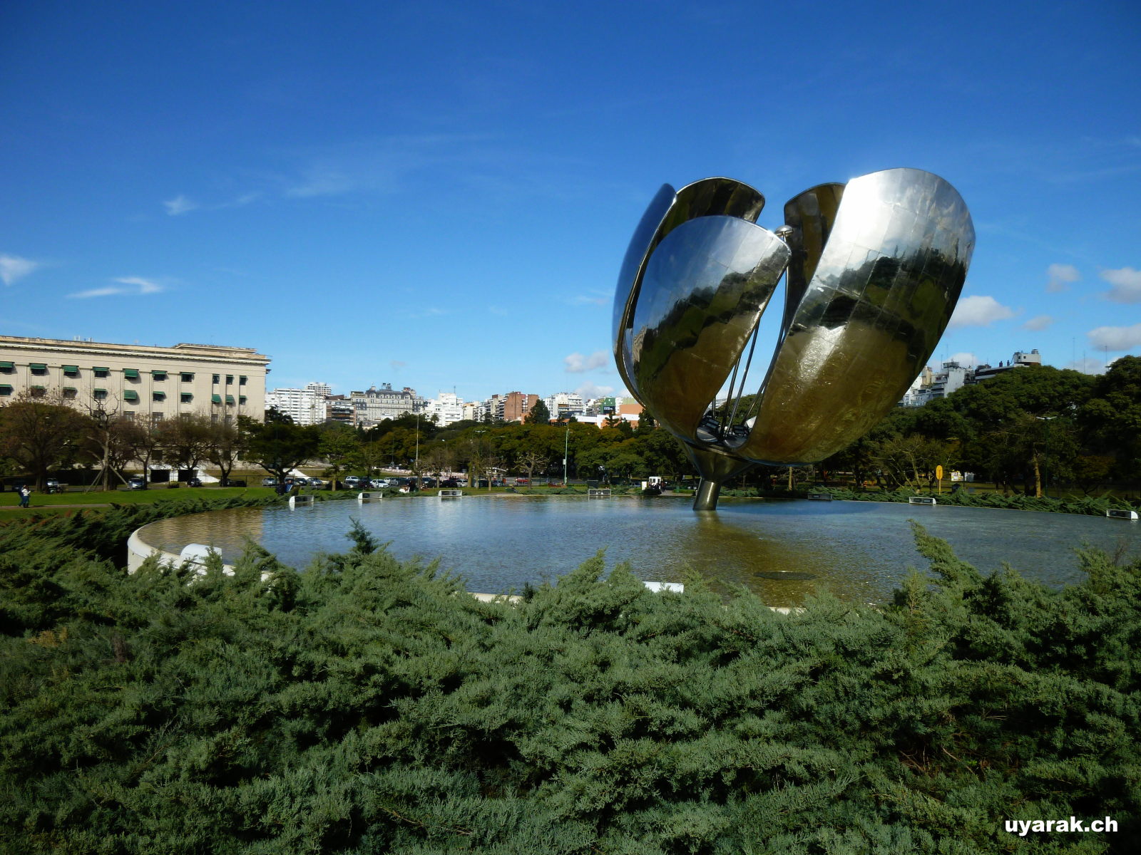 Floralis Genérica, Buenos Aires, Argentinien